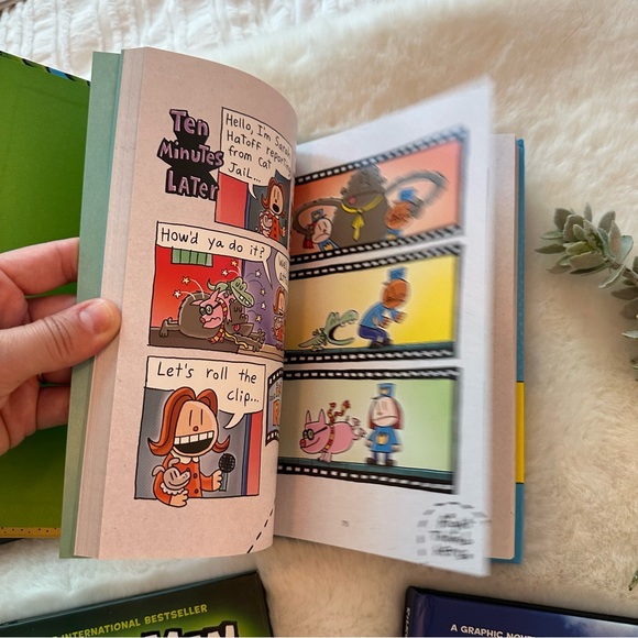 Dog Man/Cat Kid | EUC - 6 Hard Cover Book Bundle - Picture 9 of 10